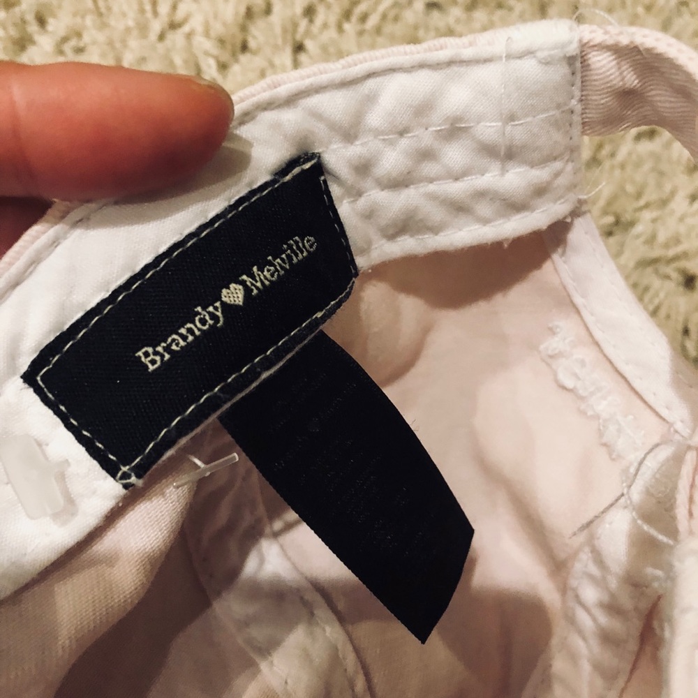 NWOT baby pink brandy Melville baseball cap - Picture 3 of 5